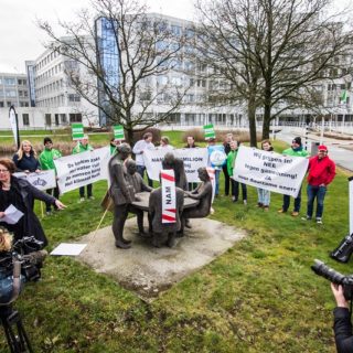 actie tegen de gaswinning door NAM en Vermilion