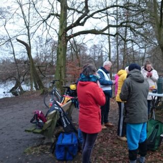 clinic winterzwemmen bij de Douwelerkolk in Deventer